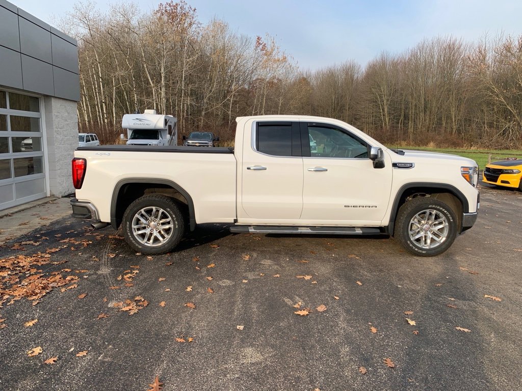 Used 2019 GMC Sierra 1500 SLT w/ SLT Premium Package image 21
