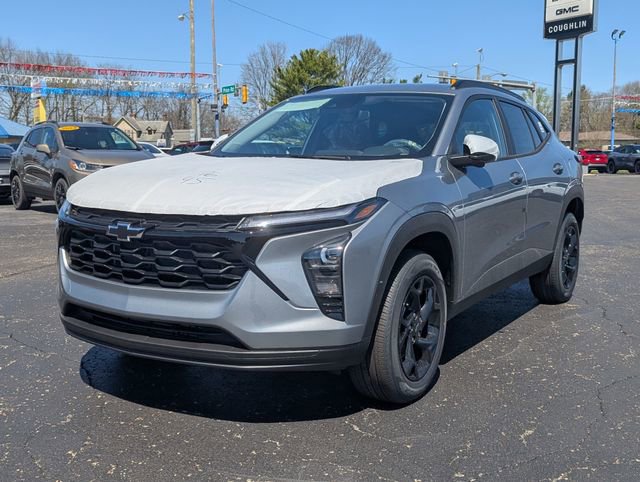 New 2026 Chevrolet Trax LT w/ Driver Confidence Package image 3