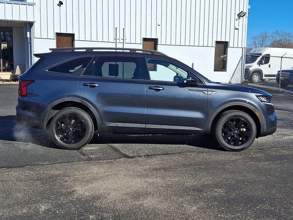 Used 2022 Kia Sorento S image 7
