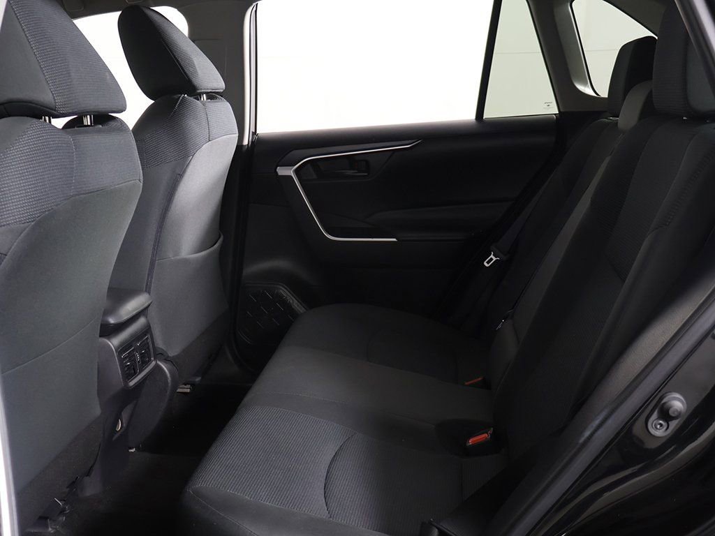 Used 2024 Toyota RAV4 LE image 22
