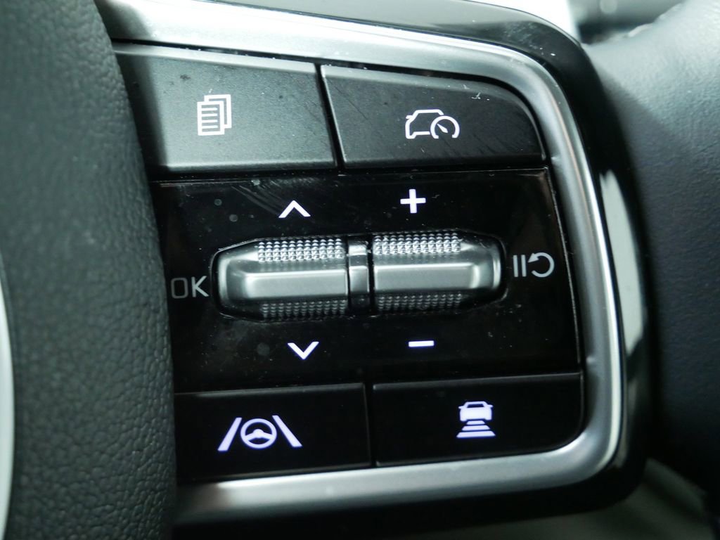 Certified 2025 Kia Sorento SX Prestige image 26