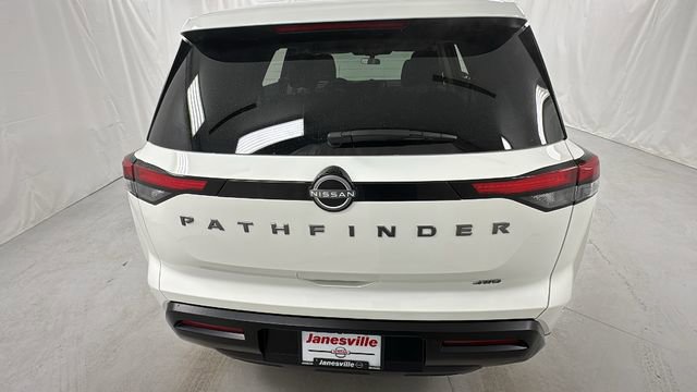 New 2026 Nissan Pathfinder S image 4