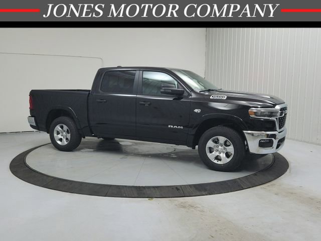 New 2026 RAM 1500 4x4 Crew Cab