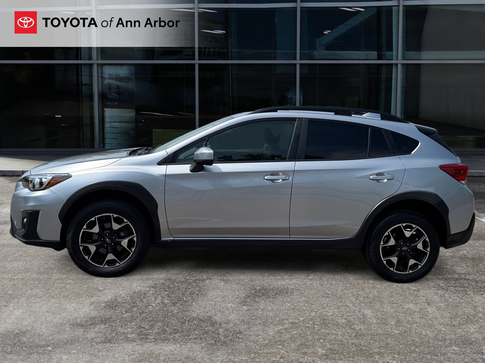 Used 2019 Subaru Crosstrek 2.0i Premium w/ Moonroof Package AWD/4WD image 10