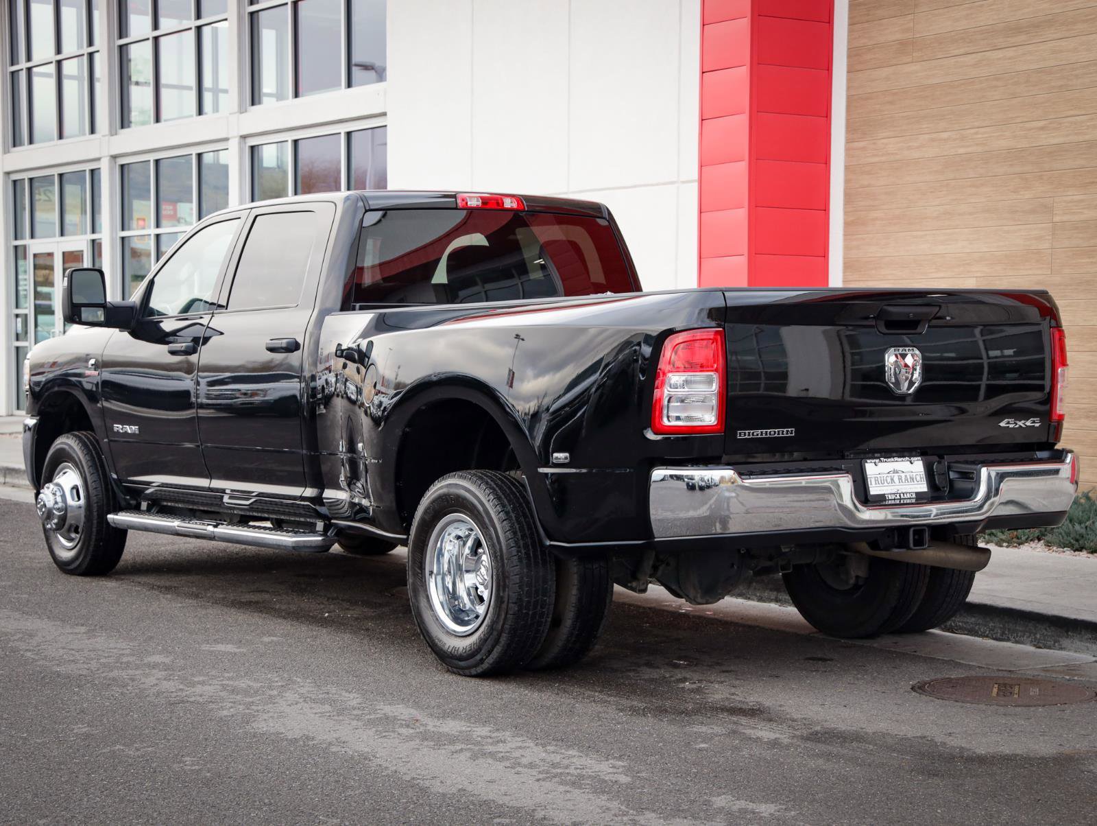 Used 2024 RAM 3500 Big Horn image 6