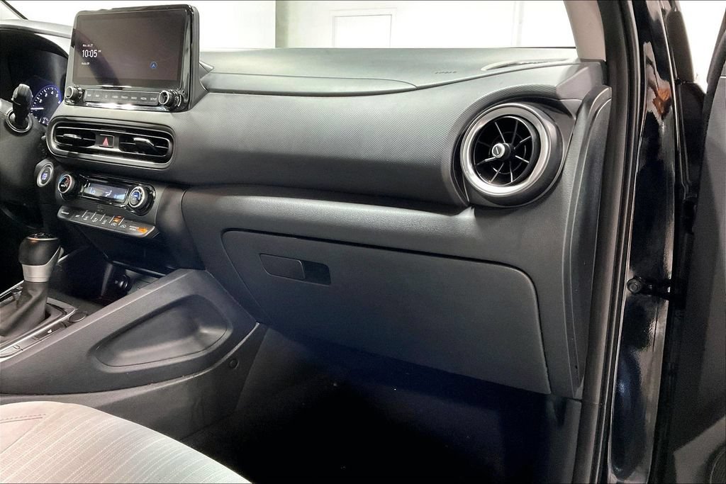 Used 2023 Hyundai Kona SEL w/ Convenience Package FWD image 19