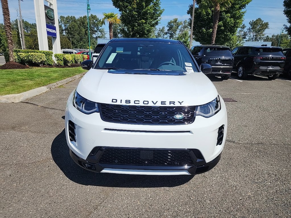 New 2026 Land Rover Discovery Sport Landmark AWD/4WD image 7