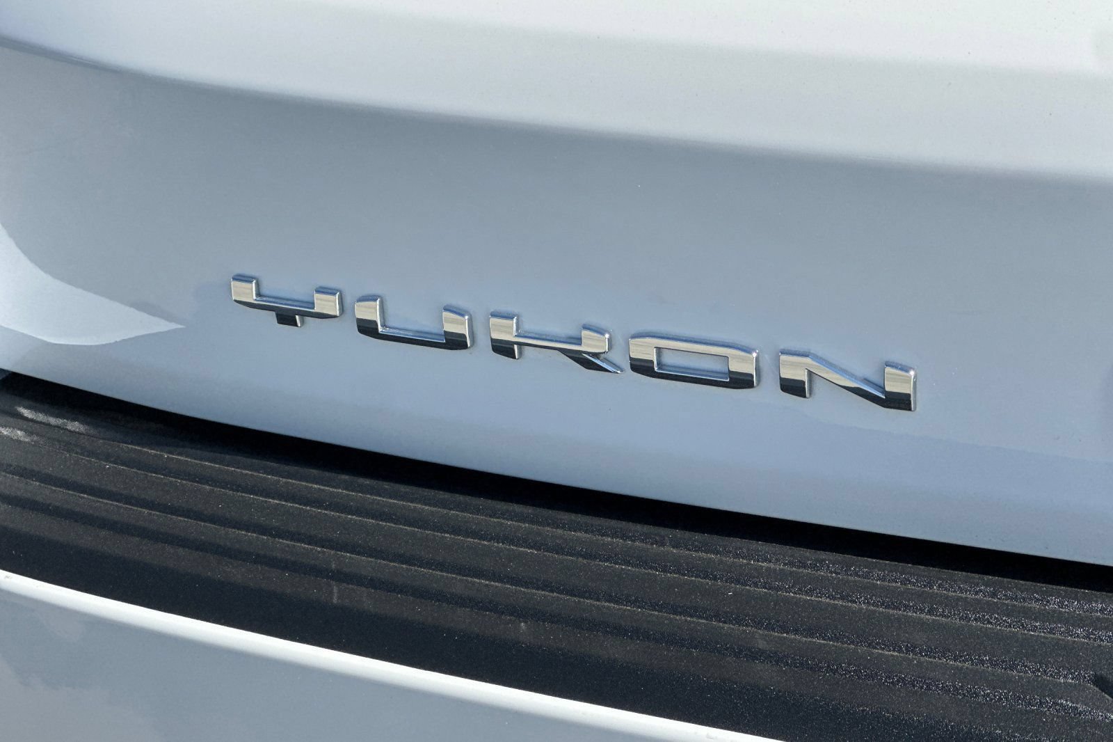 New 2026 GMC Yukon XL AT4 Ultimate AWD/4WD image 29