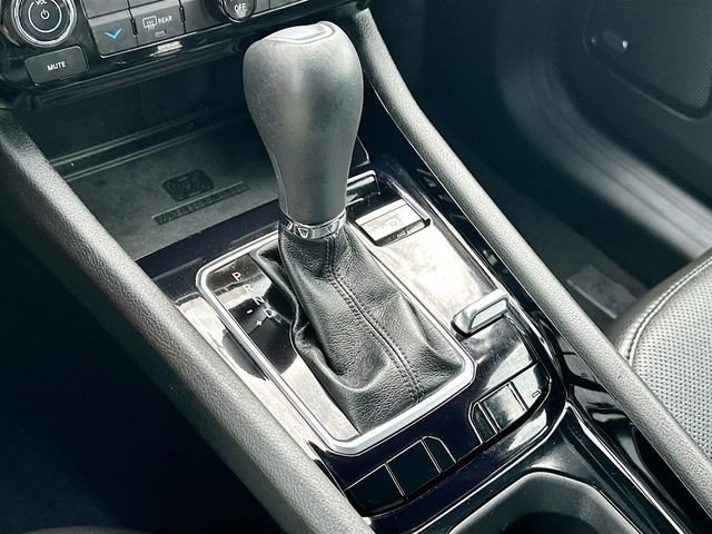 Used 2023 Jeep Compass High Altitude w/ Driver Assist Group I image 17