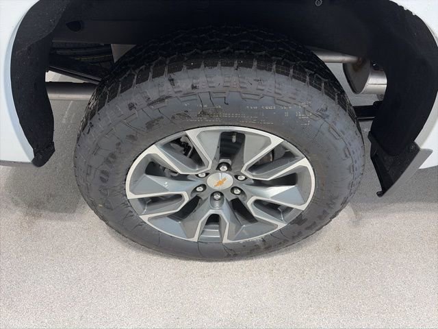 New 2026 Chevrolet Silverado 1500 LT AWD/4WD image 7