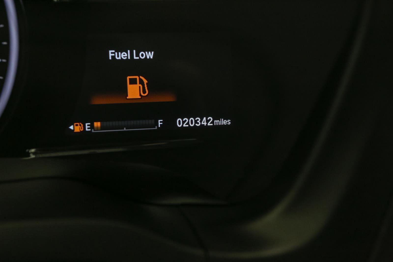 Used 2022 Honda HR-V EX image 39