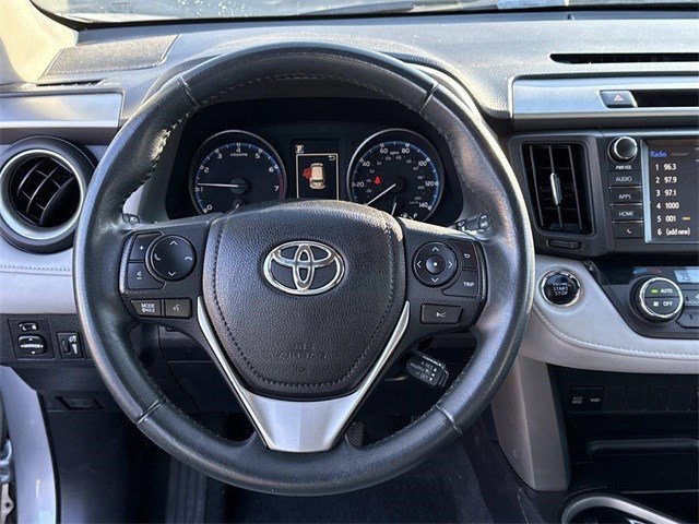 Used 2017 Toyota RAV4 XLE image 19