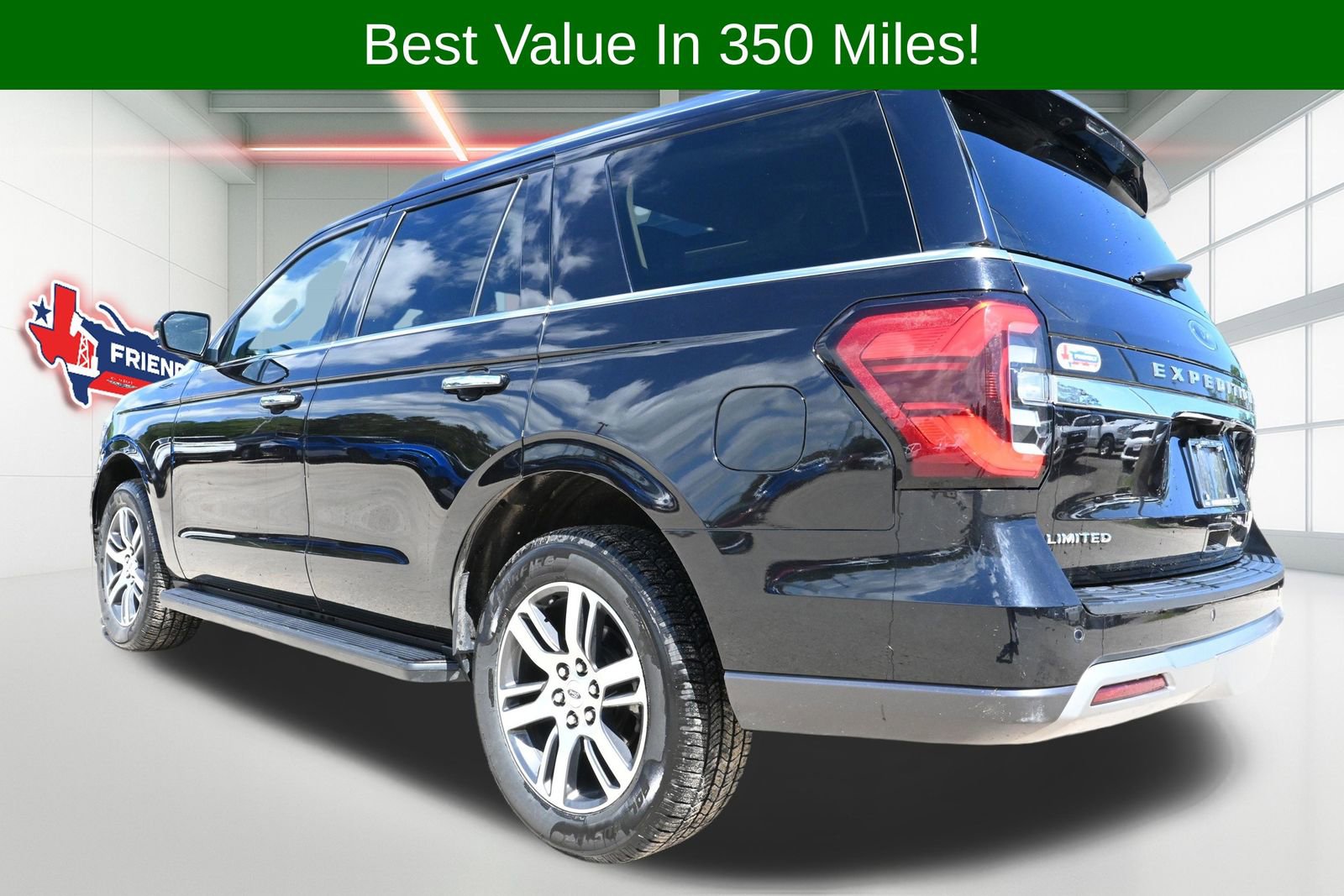 Used 2024 Ford Expedition Limited image 2