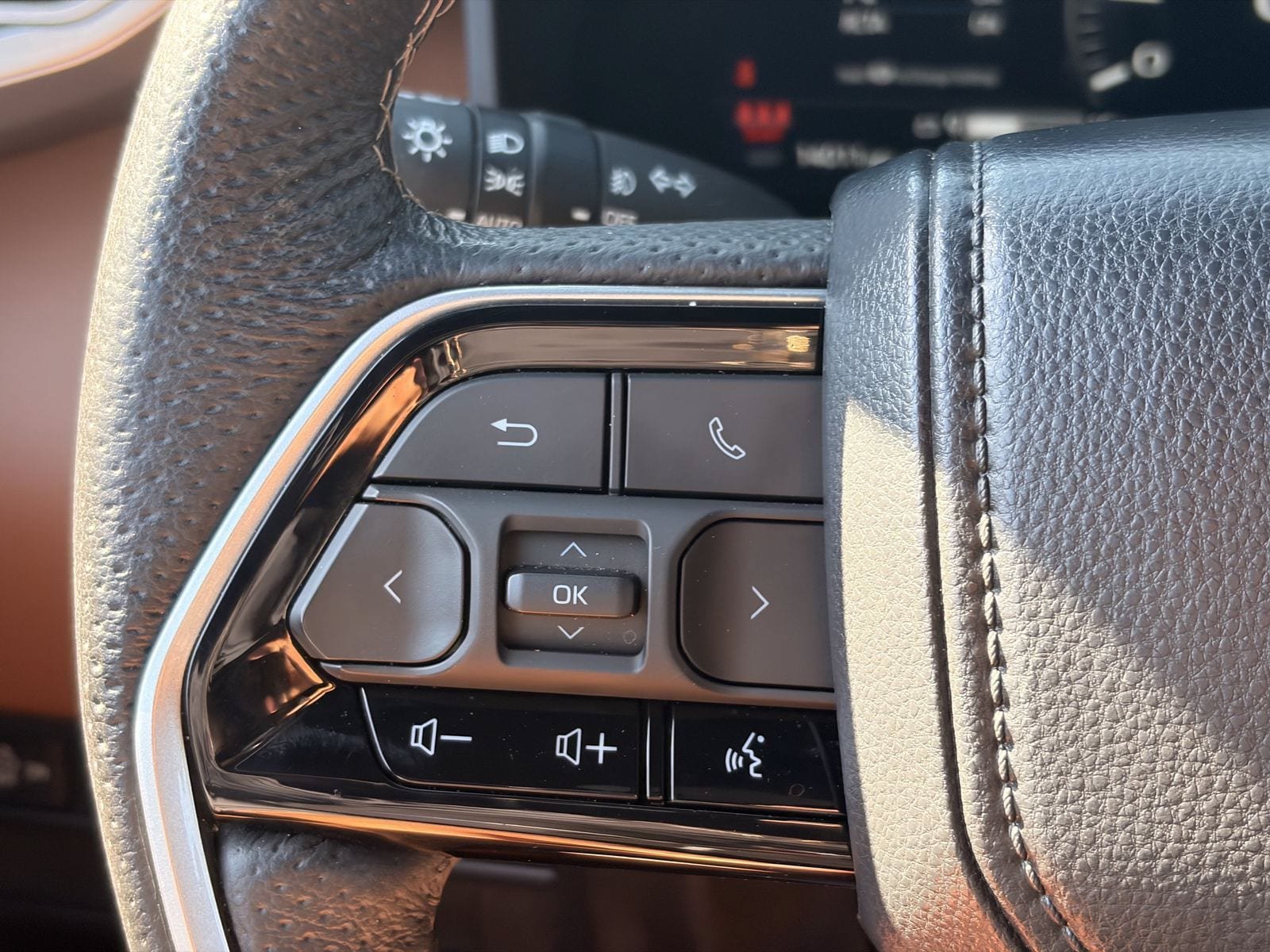 Used 2024 Toyota Tundra 1794 Edition AWD/4WD image 33