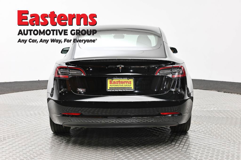 Used 2019 Tesla Model 3 Standard Range Plus image 6