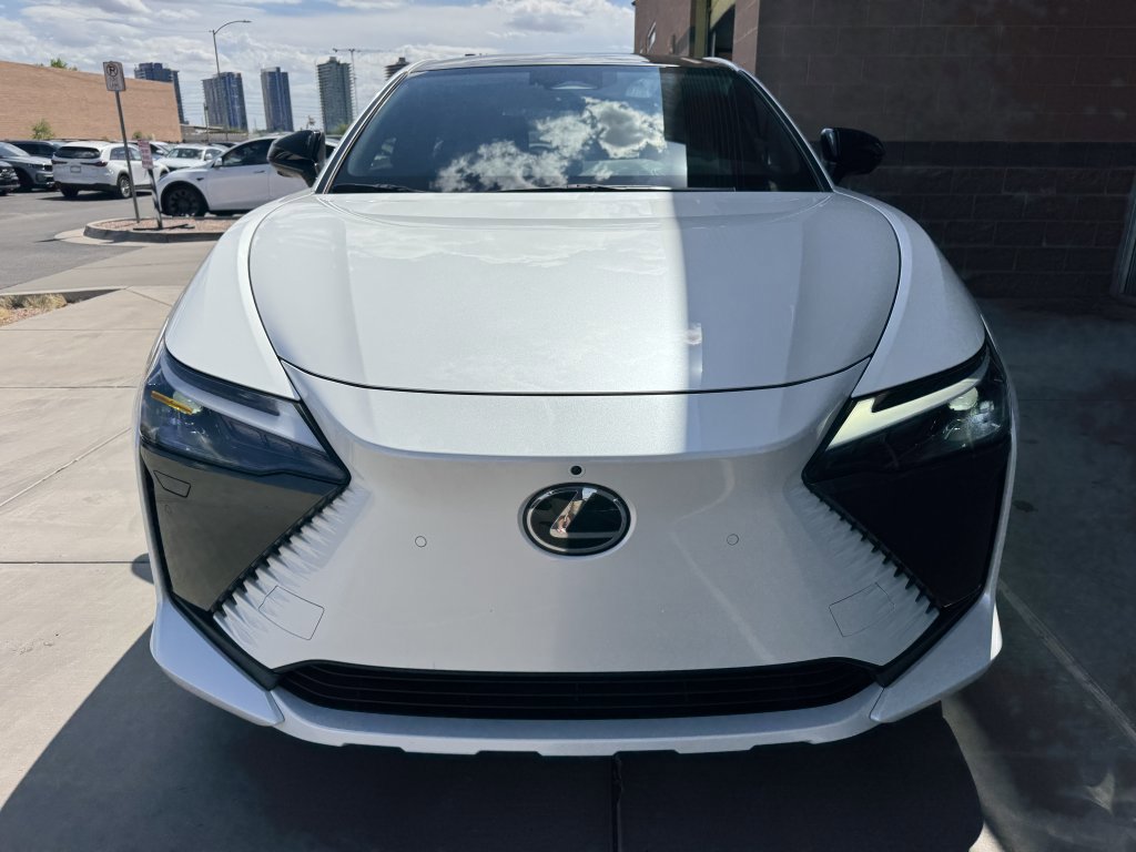 Used 2023 Lexus RZ 450e Premium image 10