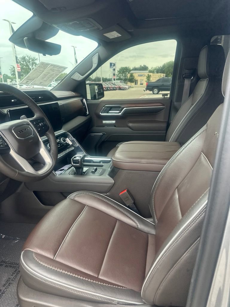 Used 2024 GMC Sierra 1500 Denali w/ Denali Reserve Package RWD image 8