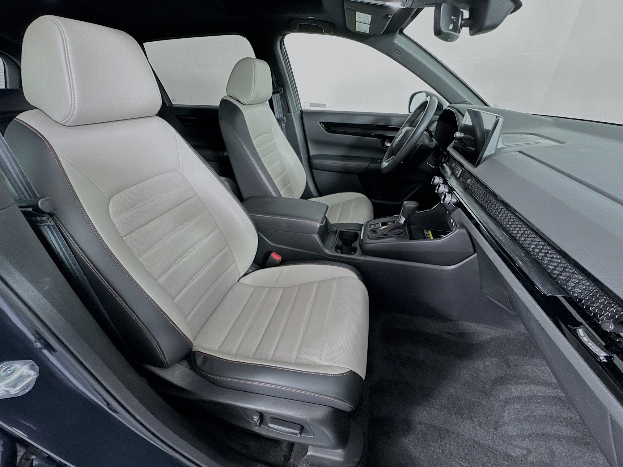 Certified 2023 Honda CR-V Sport Touring image 29