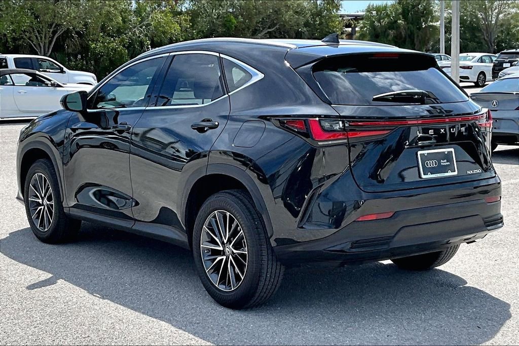 Used 2023 Lexus NX 250 FWD w/ Towing Package (2000 Lbs) image 7