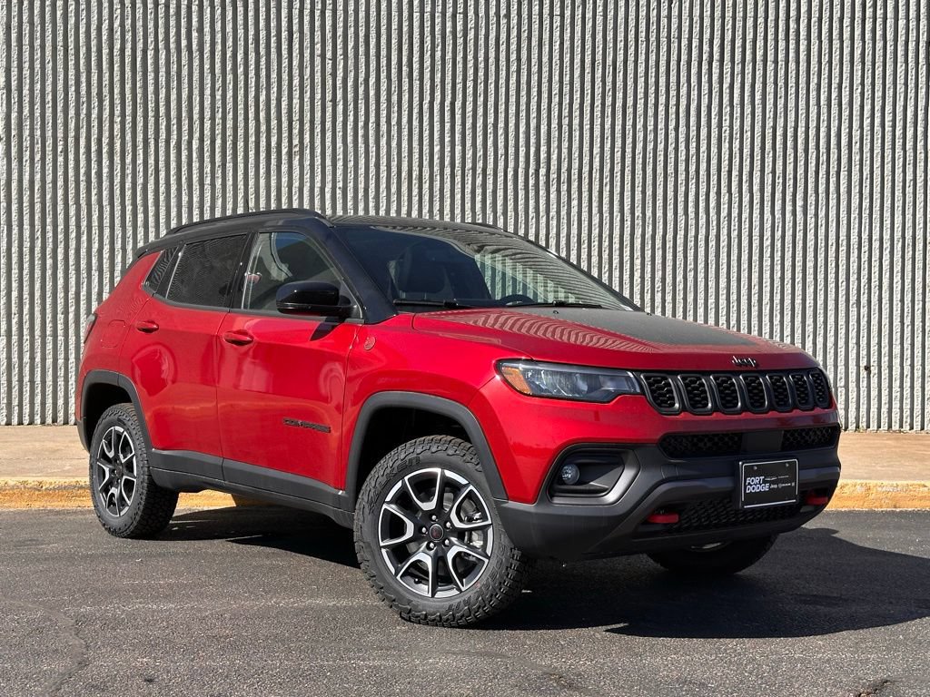 New 2026 Jeep Compass Trailhawk w/ Sun, Sound & Navigation Group AWD/4WD image 6
