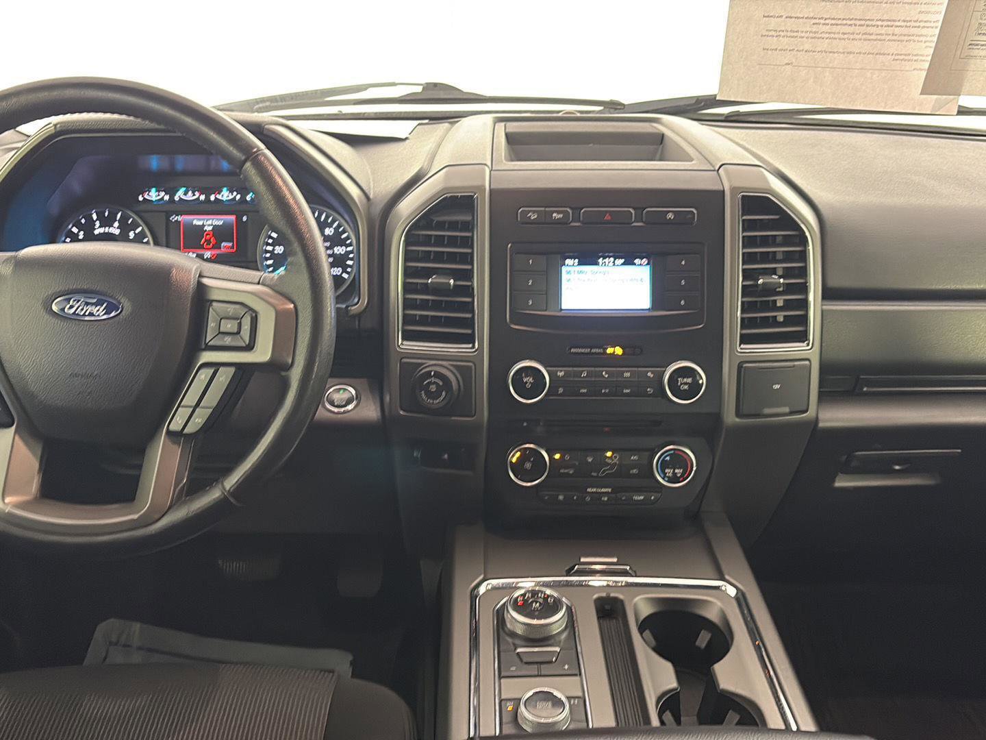 Used 2018 Ford Expedition XLT image 17