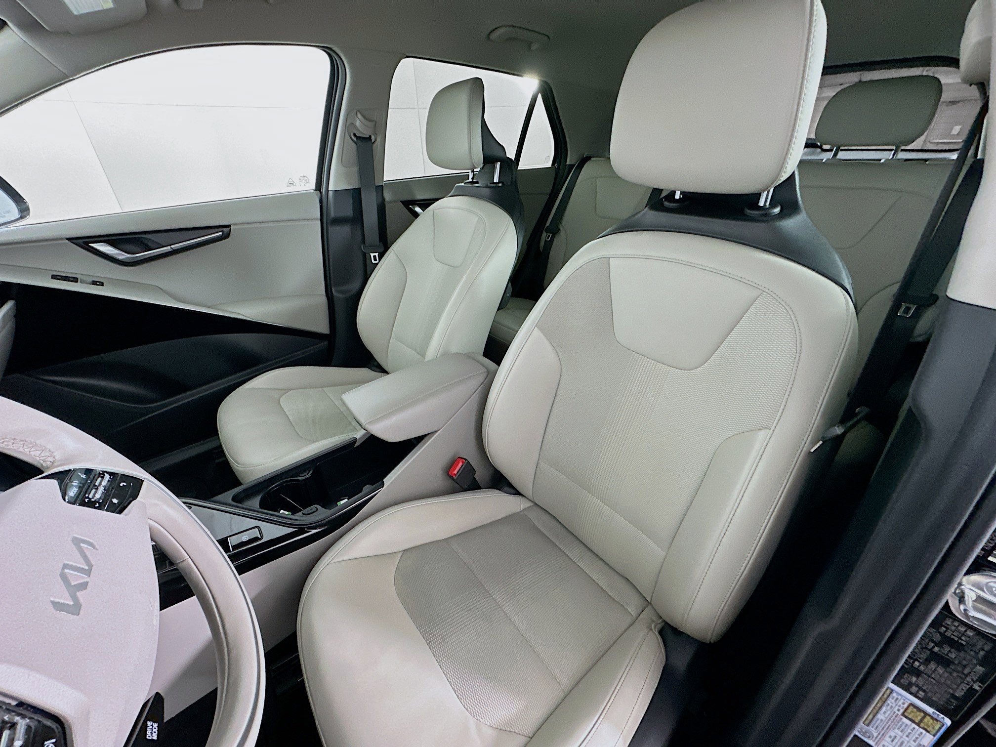 Used 2023 Kia Niro Wind image 13