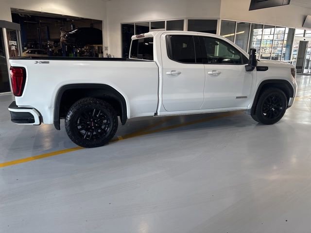 Used 2020 GMC Sierra 1500 Elevation w/ Elevation Value Package image 9