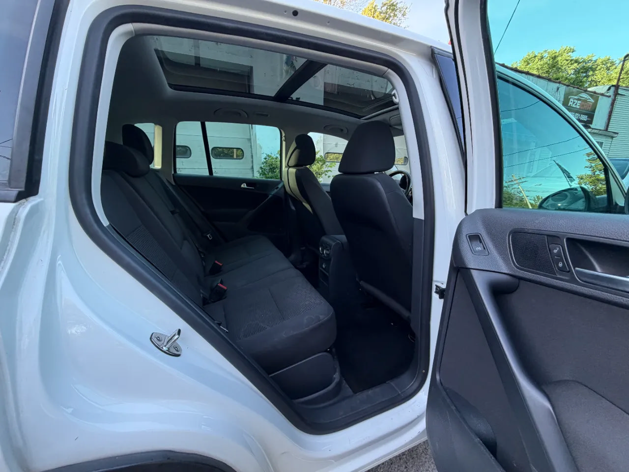 Used 2013 Volkswagen Tiguan S FWD image 30