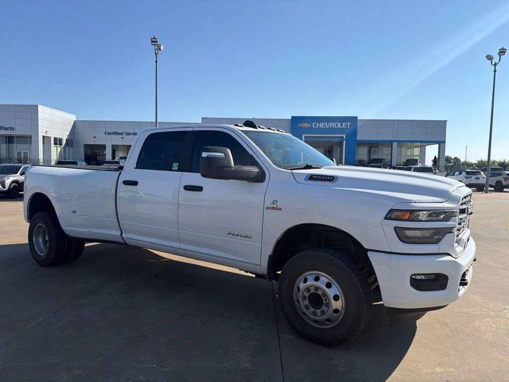 Used 2025 RAM 3500 Big Horn AWD/4WD image 2