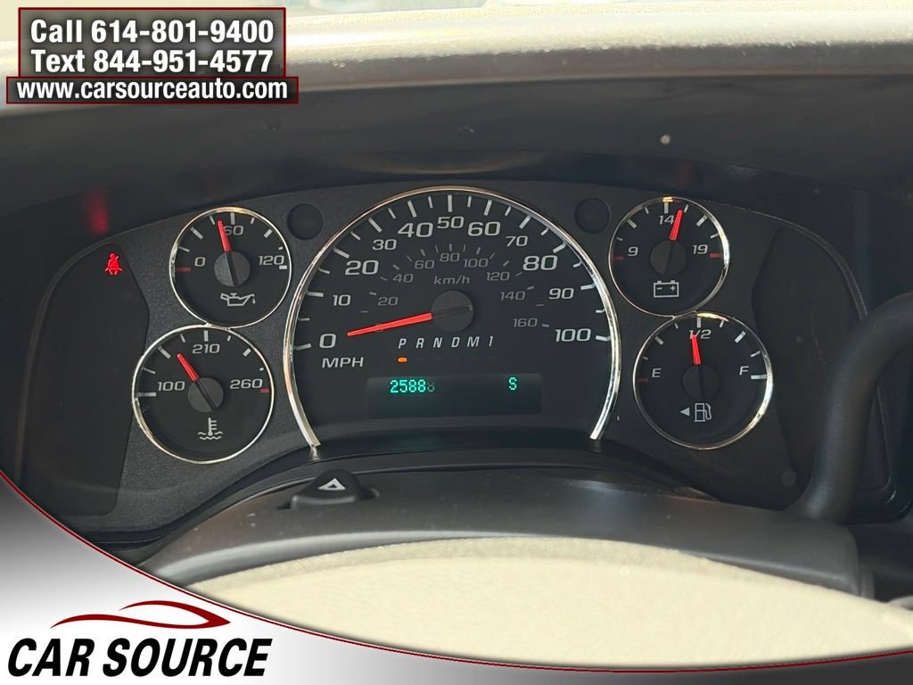 Used 2023 GMC Savana 3500 LS RWD image 17
