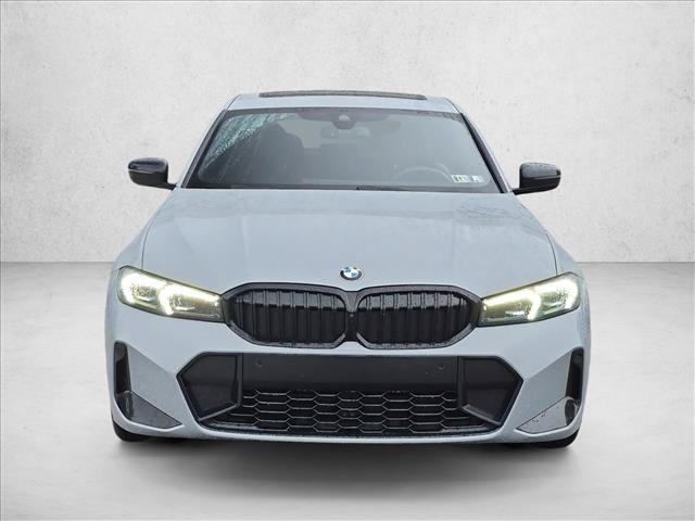 Used 2025 BMW 330i xDrive Sedan AWD/4WD image 2