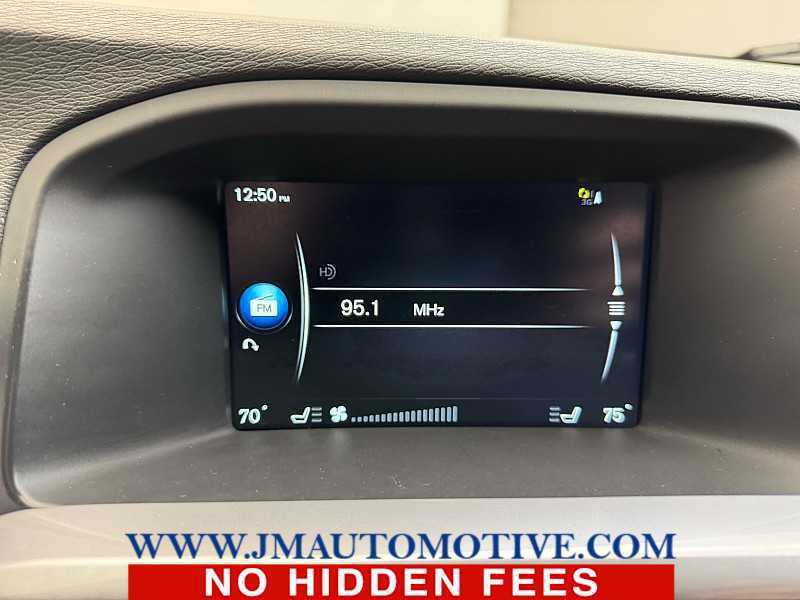 Used 2017 Volvo S60 T5 Dynamic AWD/4WD image 23