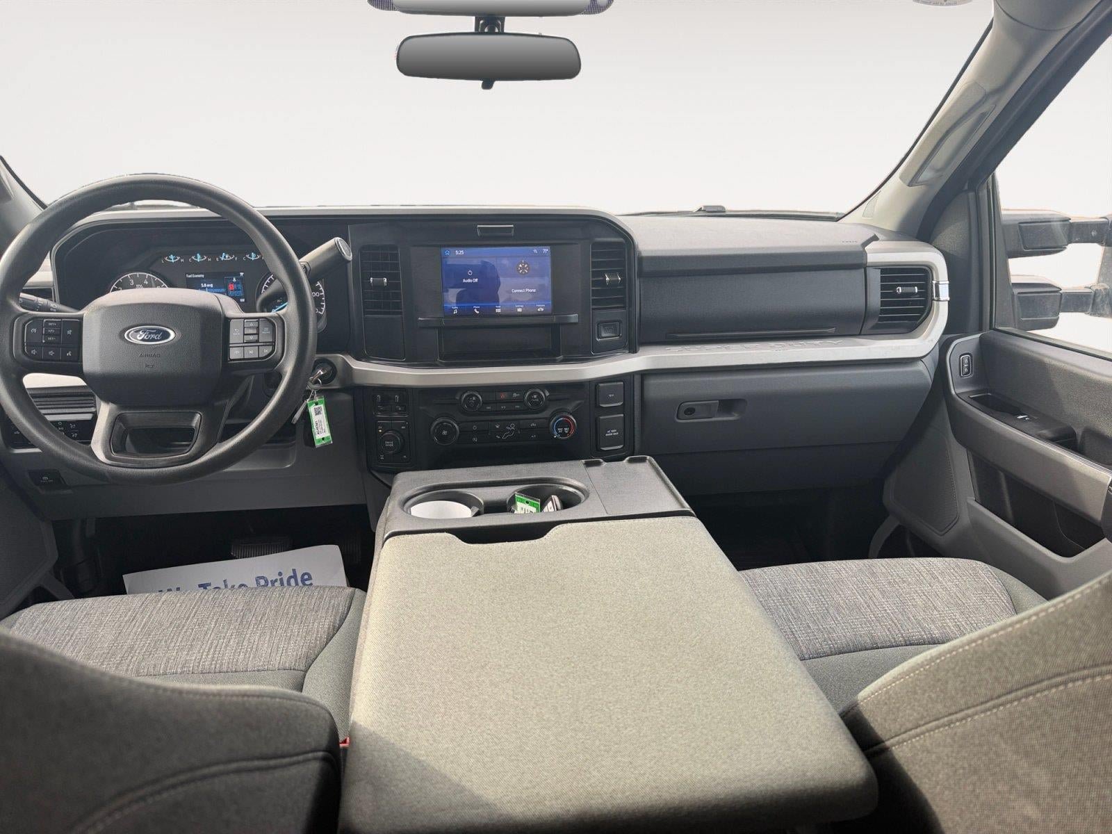 Used 2025 Ford F250 XLT AWD/4WD image 10