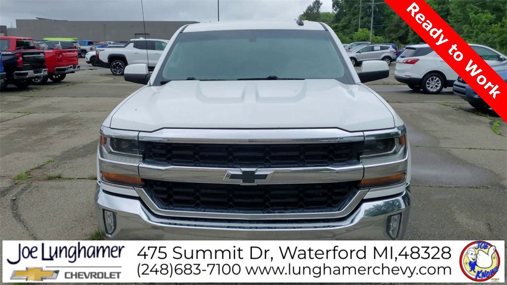 Used 2017 Chevrolet Silverado 1500 LT w/ All Star Edition image 3
