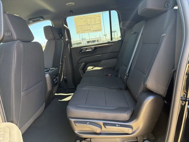New 2026 Chevrolet Suburban LS image 12
