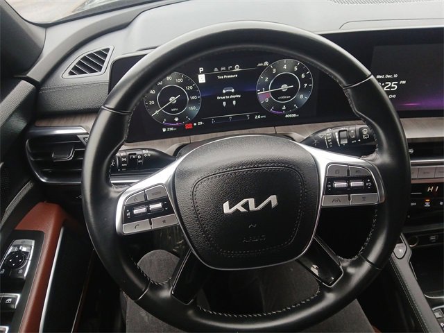 Certified 2023 Kia Telluride SX image 14