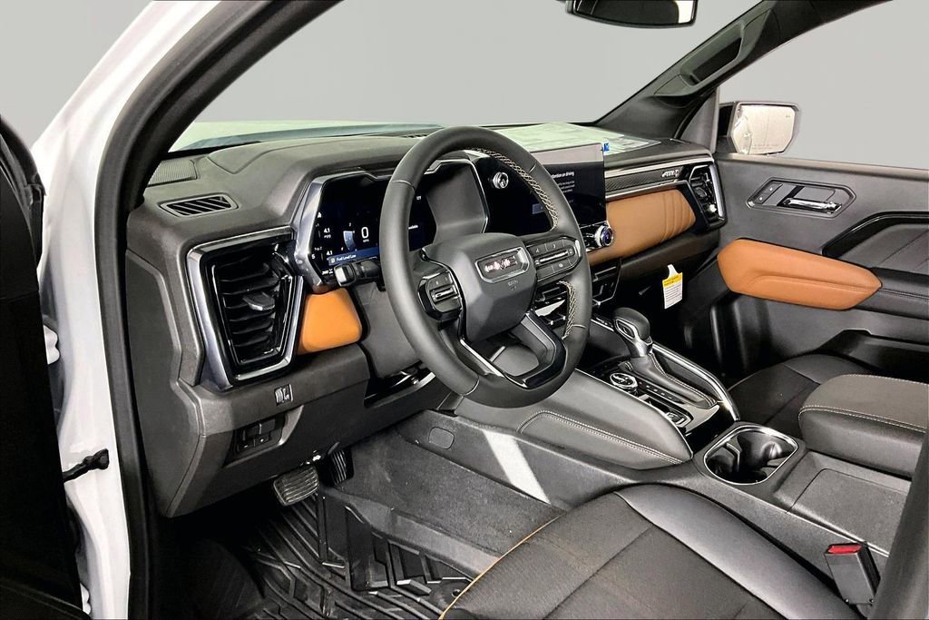 New 2026 GMC Canyon AT4 AWD/4WD image 7