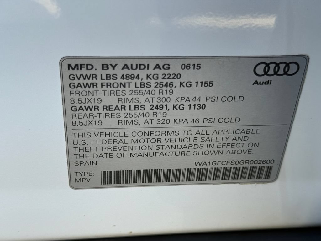 Used 2016 Audi Q3 2.0T Prestige w/ Prestige Package AWD/4WD image 28