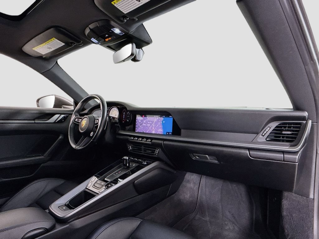 Used 2021 Porsche 911 Carrera image 17