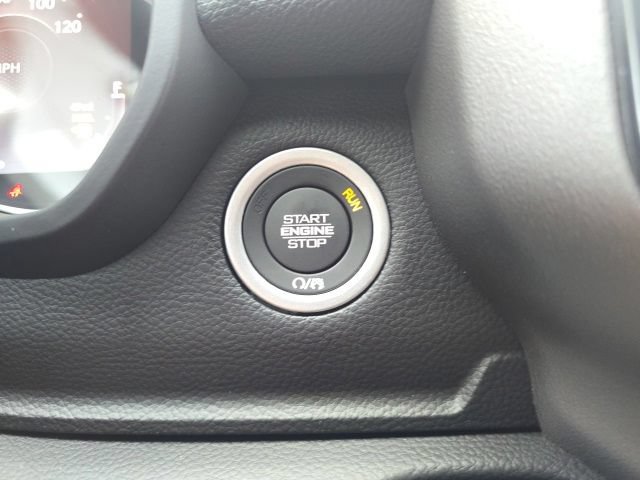 New 2027 RAM 1500 Laramie AWD/4WD image 16