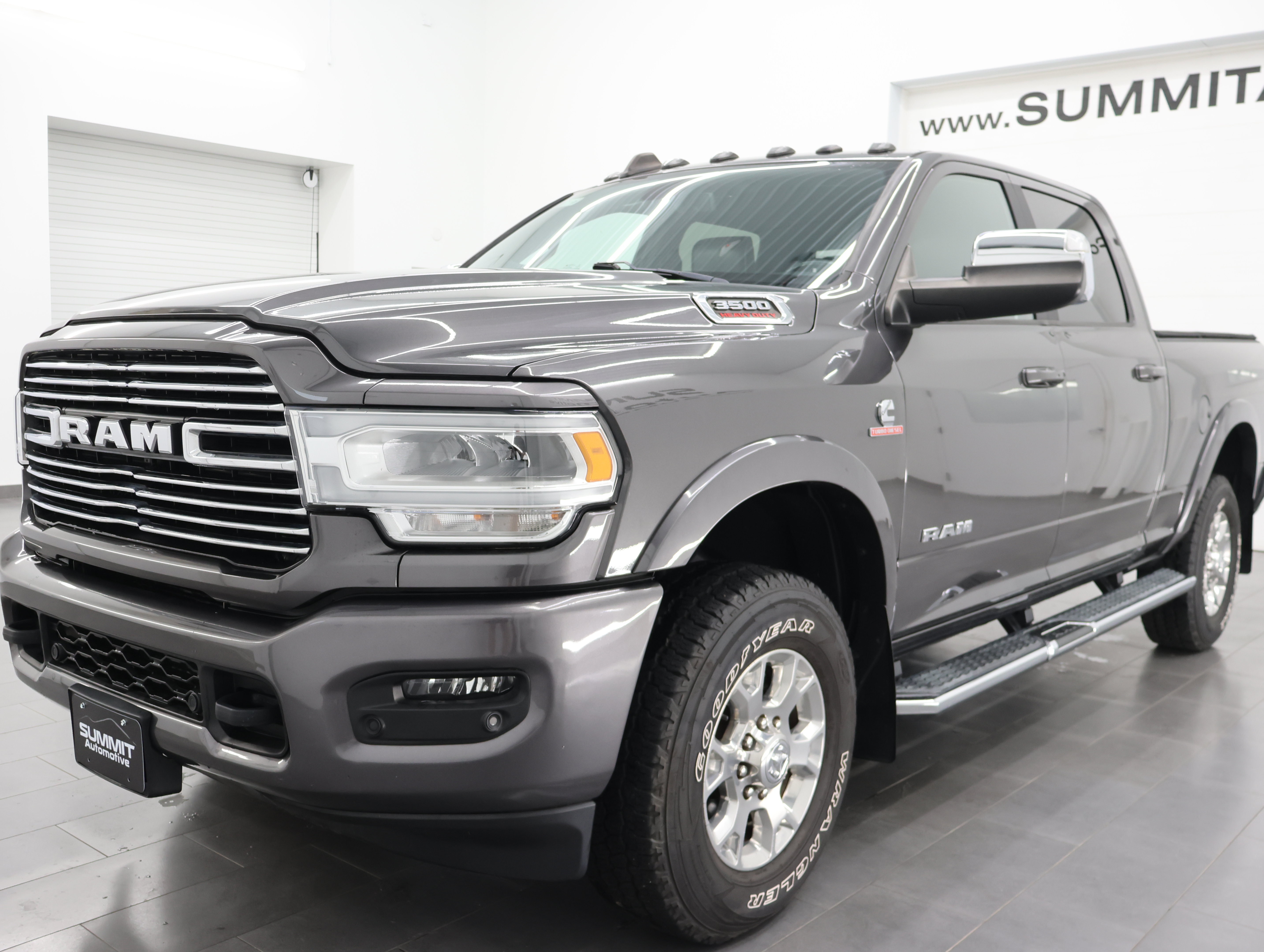Used 2019 RAM 3500 Laramie AWD/4WD image 6