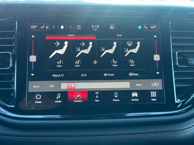 Used 2023 Dodge Durango GT image 28