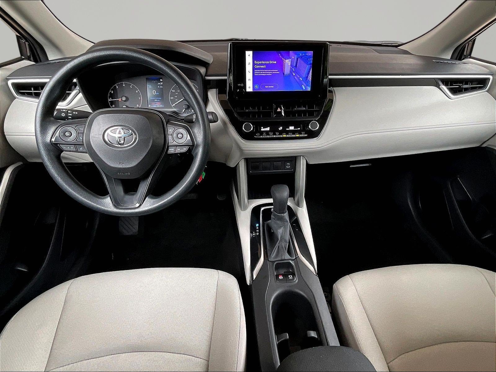 Used 2024 Toyota Corolla Cross L FWD image 7