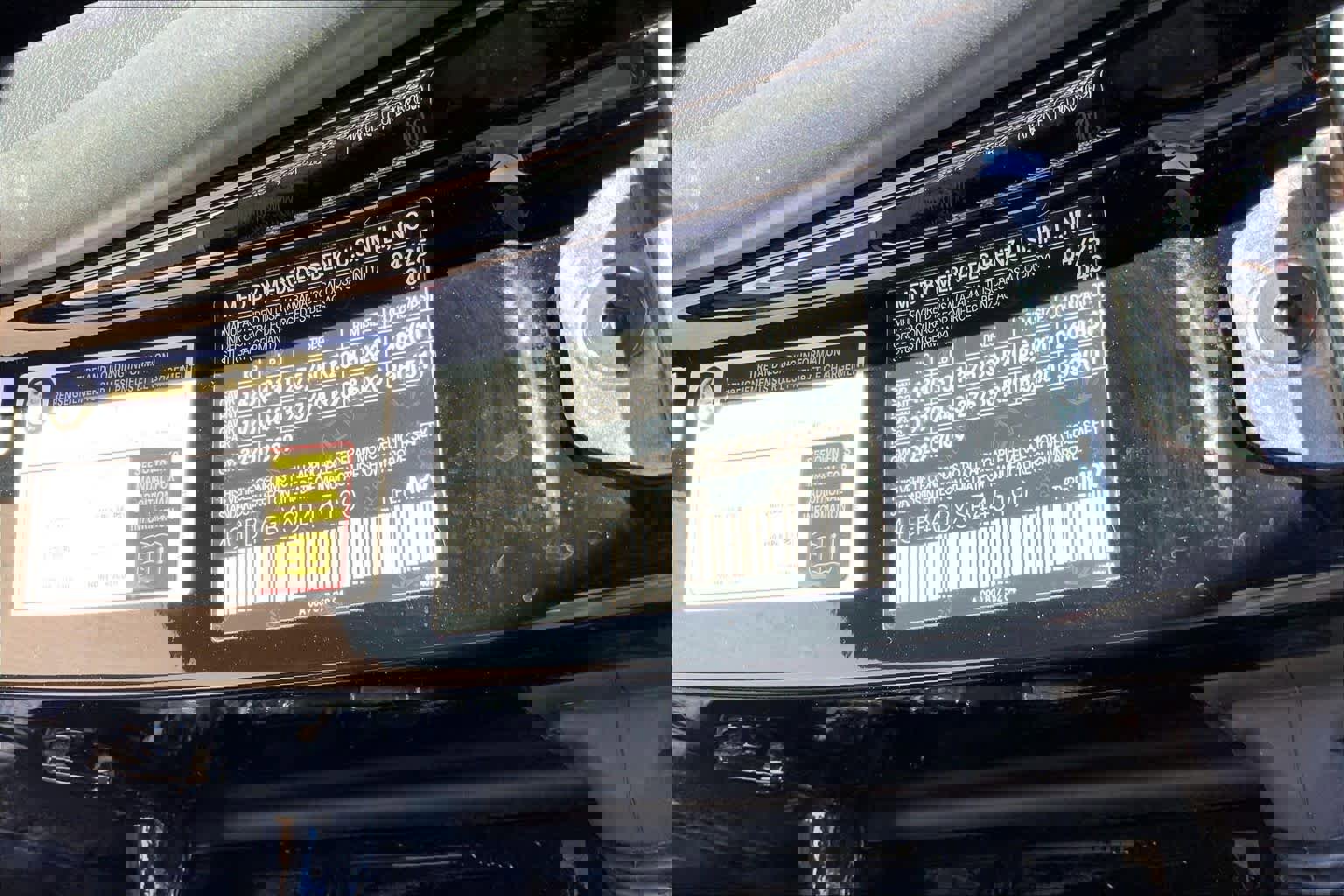 Used 2025 Mercedes-Benz GLE 450e 4MATIC image 37