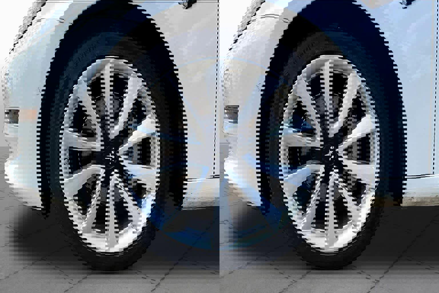 Used 2019 Tesla Model 3 Standard Range Plus image 8