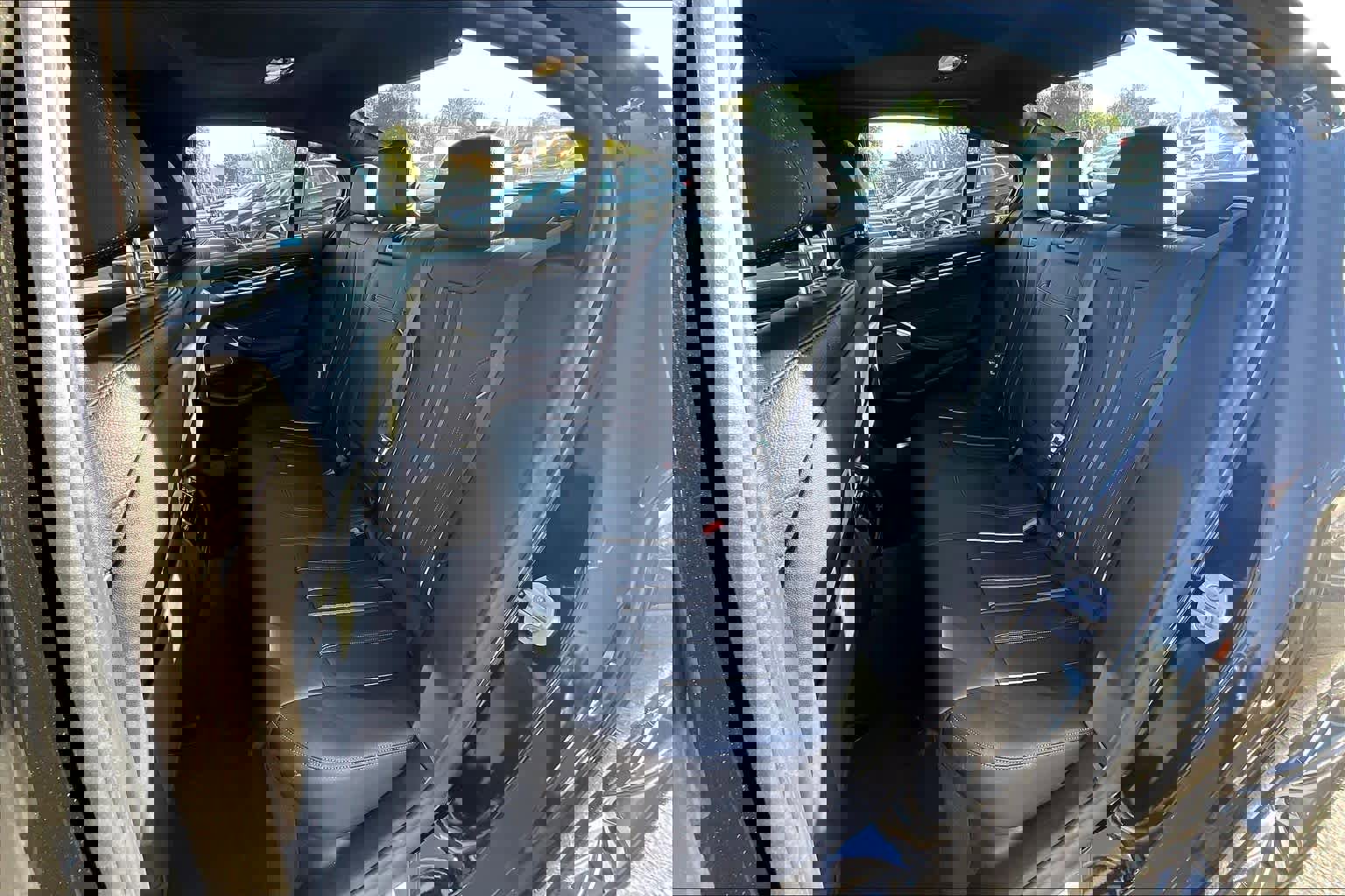 Used 2022 BMW 530i xDrive w/ Premium Package image 29