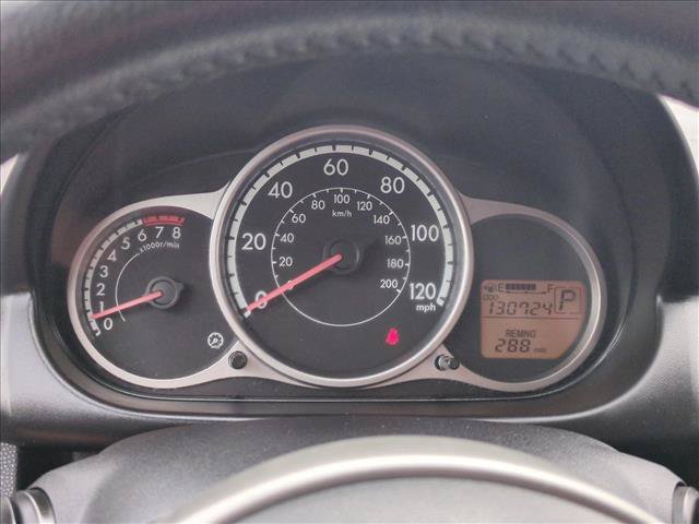 Used 2011 MAZDA MAZDA2 Touring FWD image 11