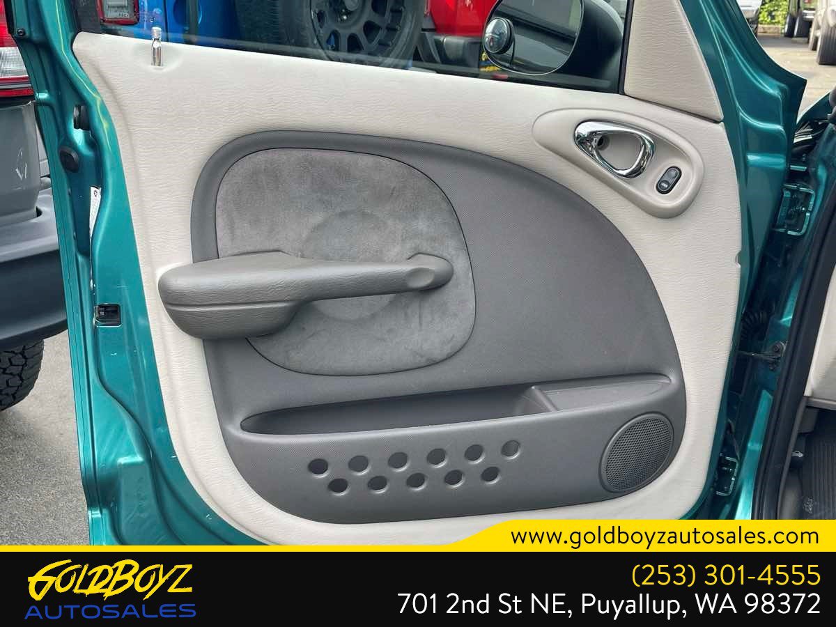 Used 2004 Chrysler PT Cruiser Limited w/ Chrome Accents Group FWD image 10