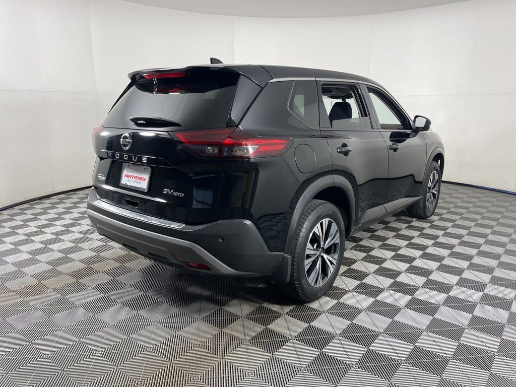 Used 2021 Nissan Rogue SV image 13