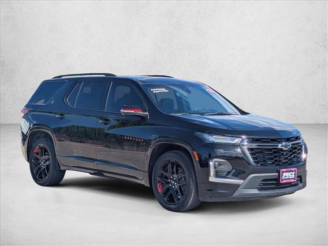 Used 2023 Chevrolet Traverse Premier w/ Redline Edition FWD image 3